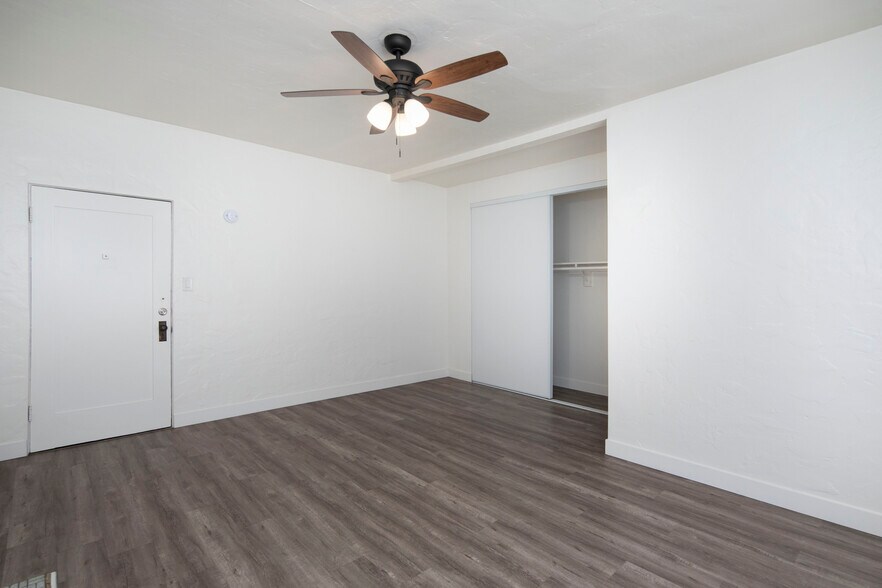 More Photos Of 3939 7th Ave, San Diego Apartments For Sale