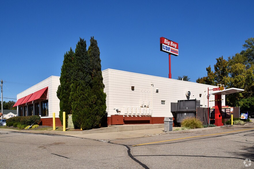 More Photos Of 663 Justice Ct, Loveland Restaurant For Lease
