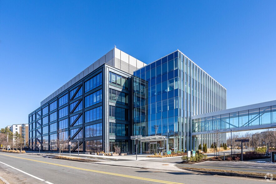 Primary Photo Of 99 Coolidge Ave, Watertown Medical For Lease