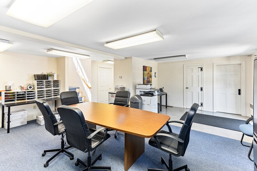 More Photos Of 120 Torrey St, Brockton Office For Sale