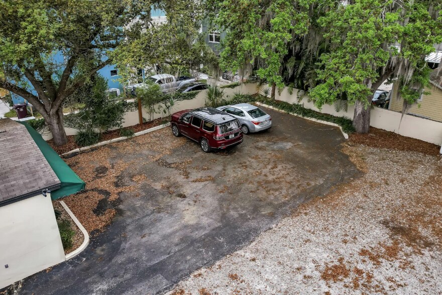 More Photos Of 1615 E Woodward St, Orlando Office For Lease