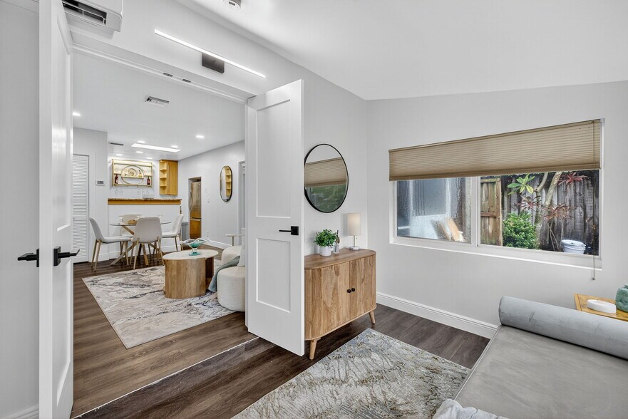 More Photos Of 1317 NE 1st Ave, Fort Lauderdale Multifamily For Sale