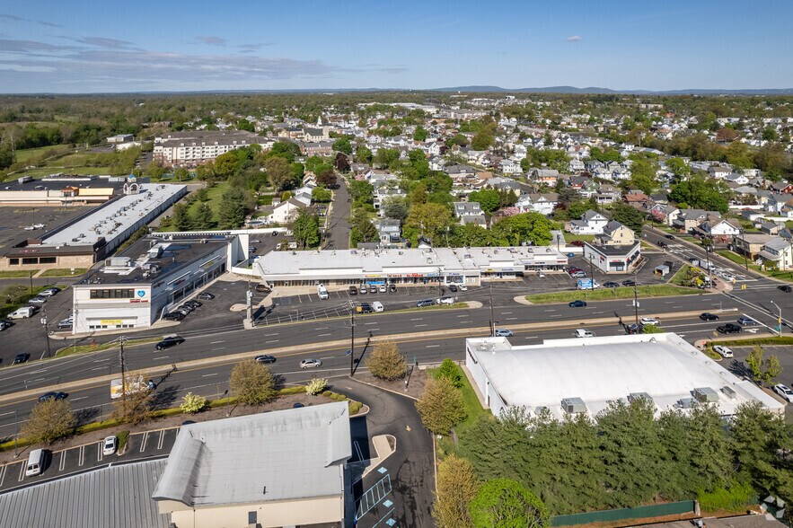 More Photos Of Us Highway 206, Raritan Unknown For Lease