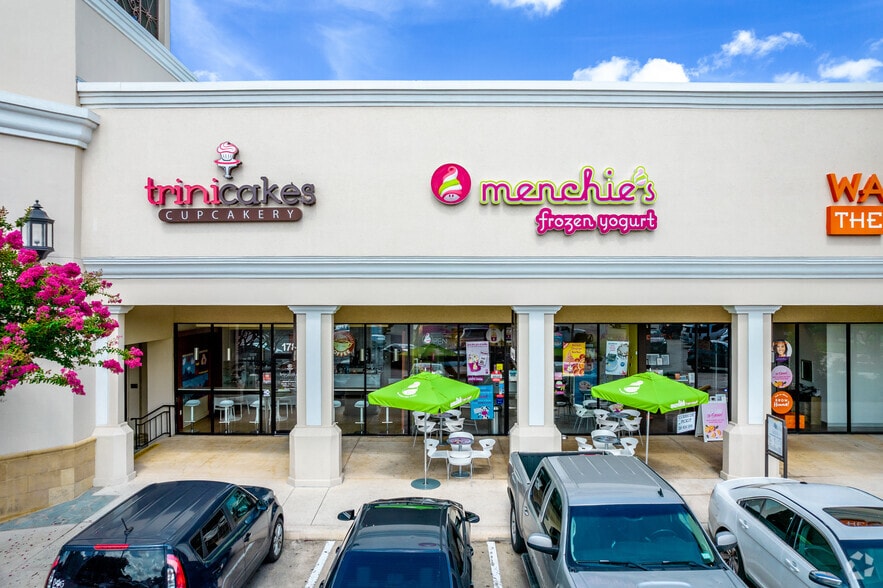 More Photos Of 999 E Basse Rd, San Antonio Unknown For Lease