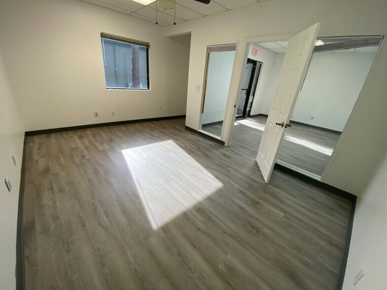 More Photos Of 13555 Automobile Blvd, Clearwater Medical For Lease