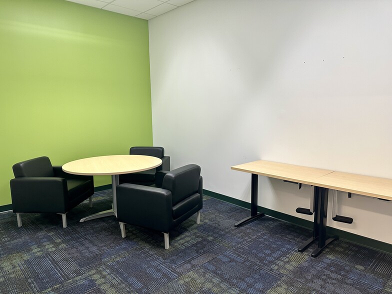 More Photos Of 309 Huffman Mill Rd, Burlington Storefront Retail Office For Lease