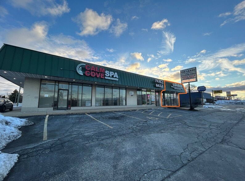 Primary Photo Of 379-383 E North Ave, Villa Park Freestanding For Lease