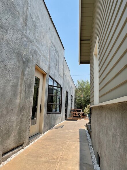 More Photos Of 612-624 Hampton Dr, Venice Loft Creative Space For Lease