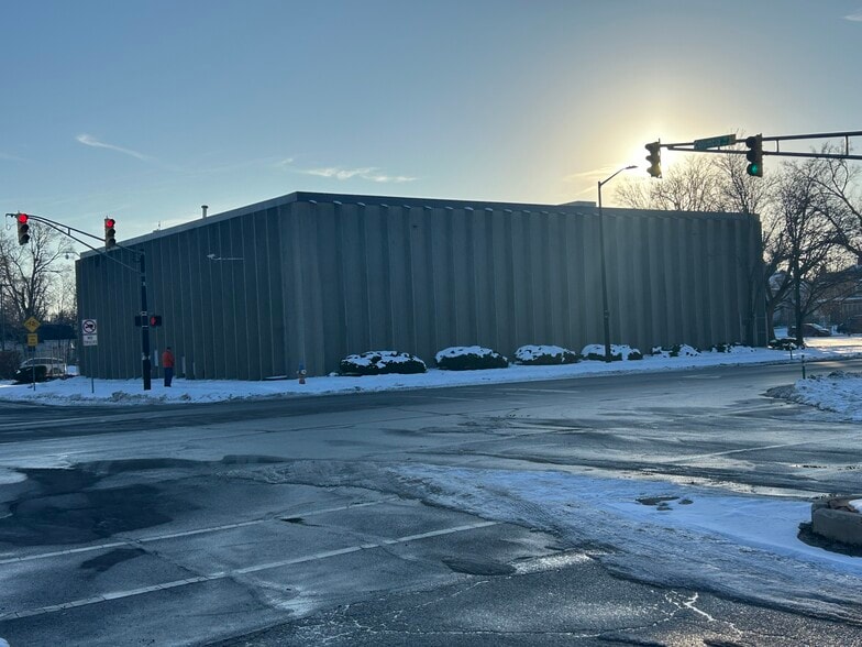 More Photos Of 316 E Monroe St, South Bend Flex For Sale