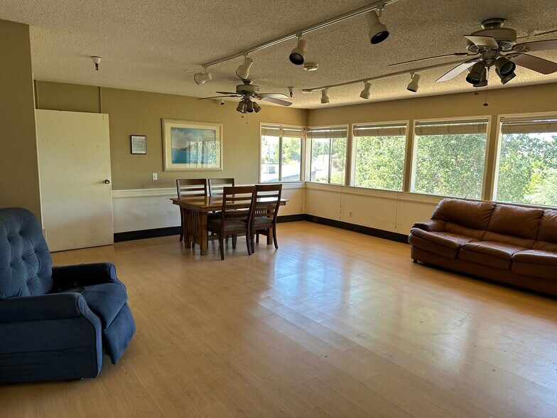 More Photos Of 556 Toyon Dr, San Andreas Healthcare For Sale