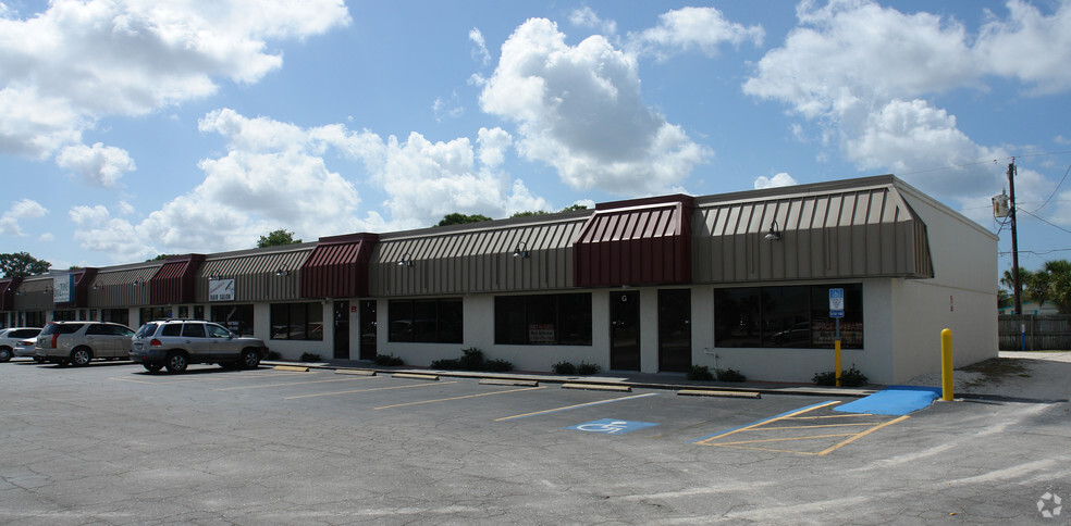 Primary Photo Of 2411 S McCall Rd, Englewood Freestanding For Lease