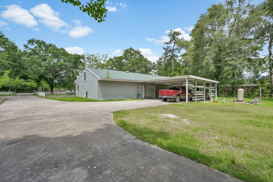 More Photos Of 22830 Fritz Ln, Spring Office For Sale