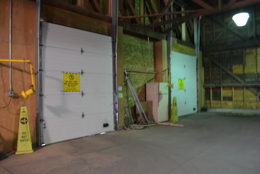 More Photos Of 3232 Road 101 E, Sidney Warehouse For Lease