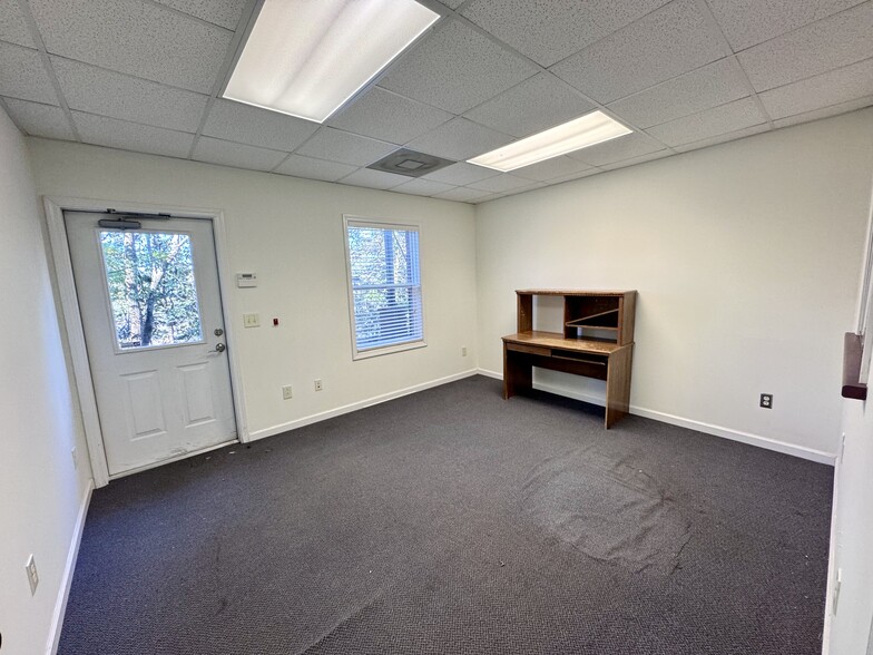 More Photos Of 70 Mountain Dr, Dahlonega Medical For Lease