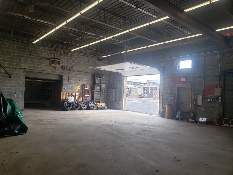 More Photos Of 1811 LeMoyne Ave, Syracuse Warehouse For Sale