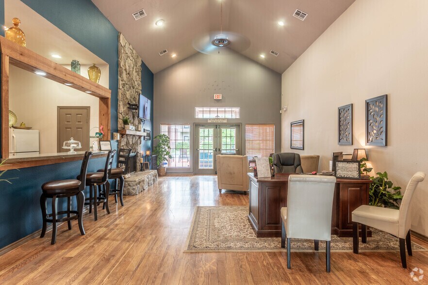 More Photos Of 2807 Daniel Mccall Dr, Lufkin Apartments For Sale