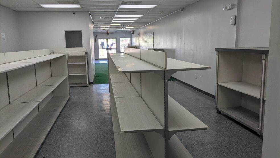 More Photos Of 9360 NW 27th Ave, Miami Freestanding For Lease