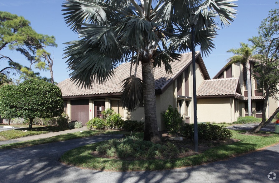 Primary Photo Of 7013 S Tamiami Trl, Sarasota Office For Lease
