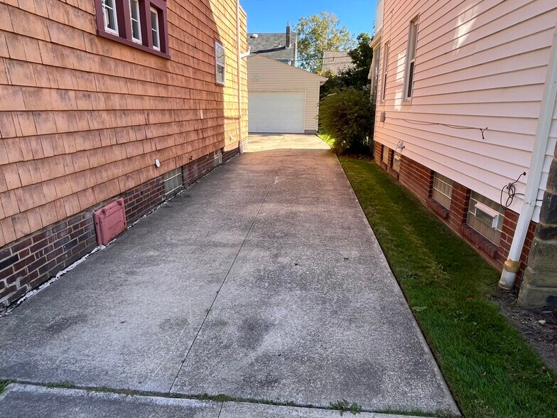 More Photos Of ,  Unknown For Sale