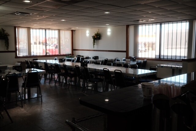 More Photos Of 2801 W I-240 Service Rd, Oklahoma City Restaurant For Sale