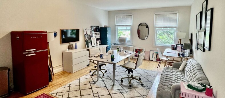 More Photos Of 22-30 Village Grn, Bedford Storefront Retail Office For Lease