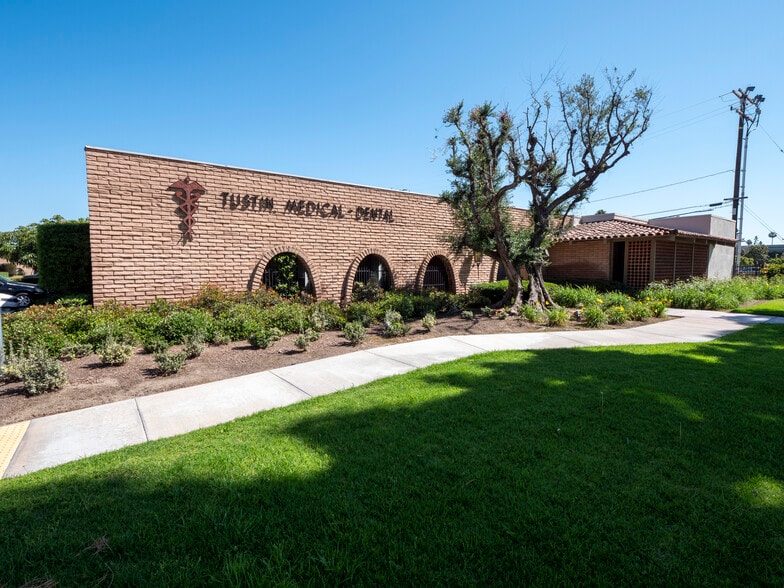 Primary Photo Of 13420 Newport Ave, Tustin Medical For Lease