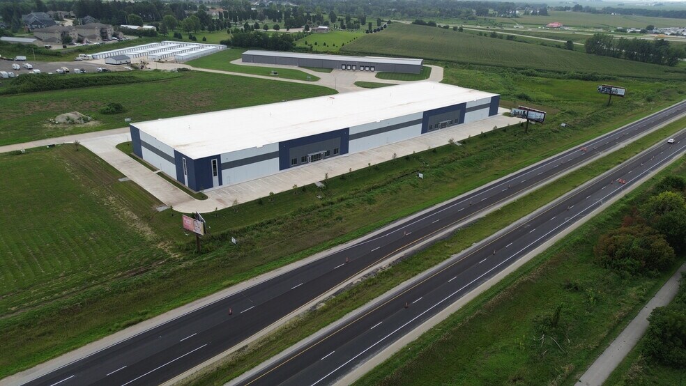 More Photos Of 3460 Marnie Ave, Waterloo Manufacturing For Lease