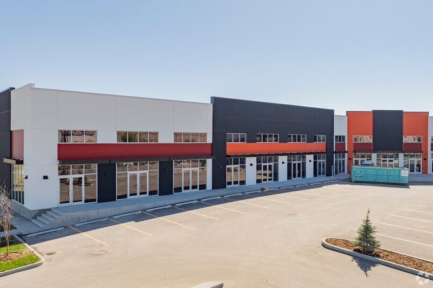 More Photos Of 152 Southbank St, Okotoks Storefront For Lease