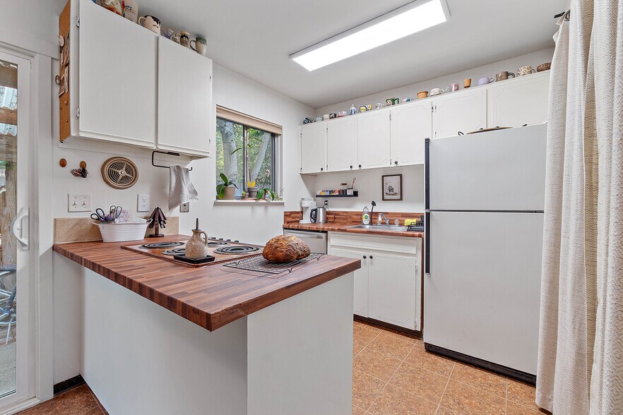 More Photos Of 816-818 SE Nehalem St, Portland Manufactured Housing Mobile Home Park For Sale