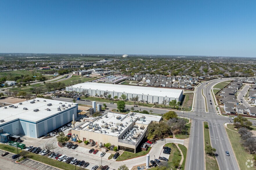 More Photos Of 15508 Bratton Ln, Austin Warehouse For Lease