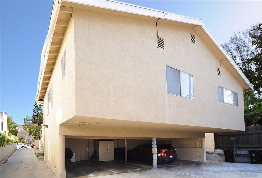 More Photos Of 1136 W 10th St, San Pedro Apartments For Sale