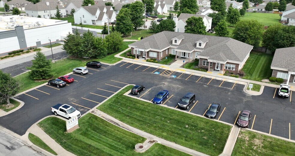 Primary Photo Of 1118 Remington Plaza, Raymore Office For Sale