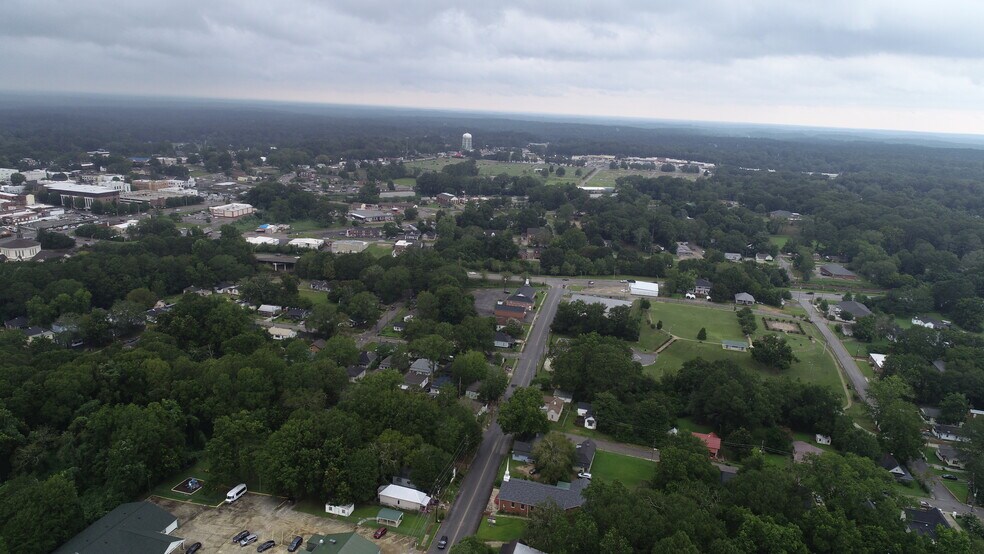 More Photos Of 504 E Depot St, Lagrange Lodge Meeting Hall For Sale