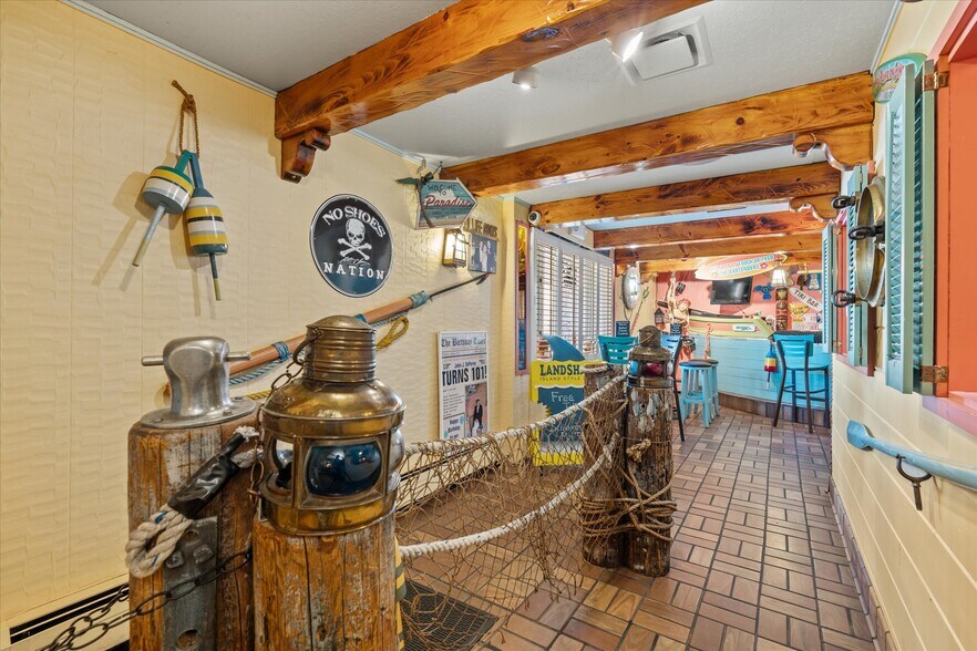 More Photos Of 1424 Main St, Sylvan Beach Restaurant For Sale