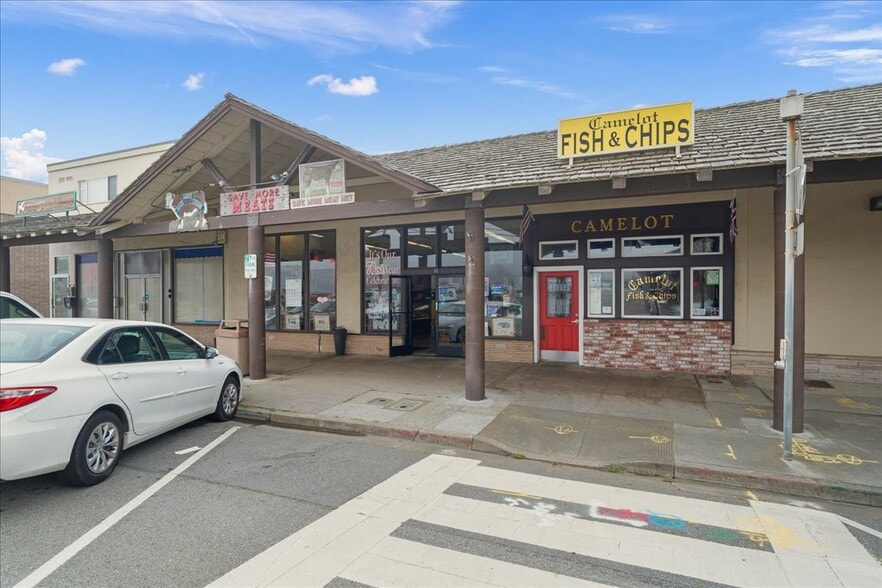 Primary Photo Of 70 - 74 Manor Drive w, Pacifica Storefront For Sale