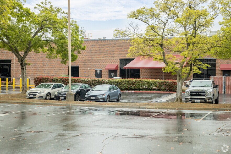 More Photos Of 11000 White Rock Rd, Rancho Cordova Unknown For Lease