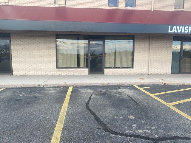 More Photos Of 365 Westgate Dr, Brockton Office For Lease