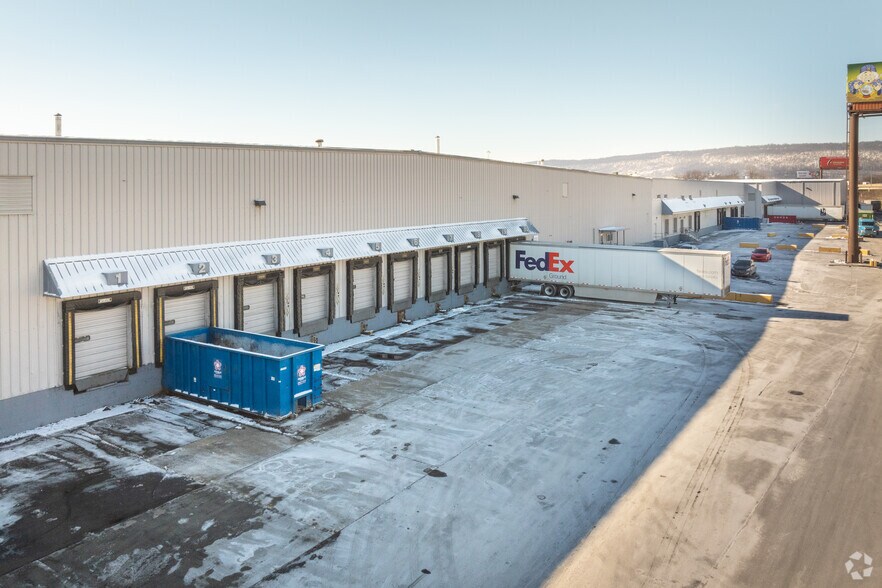 More Photos Of 3500 Industrial Rd, Harrisburg Warehouse For Lease