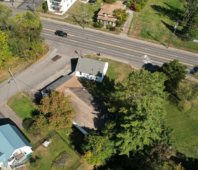 More Photos Of 947 Sabattus St, Lewiston Multifamily For Sale