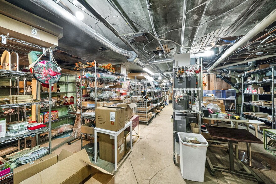More Photos Of 144 River St, Elk Rapids Storefront For Sale
