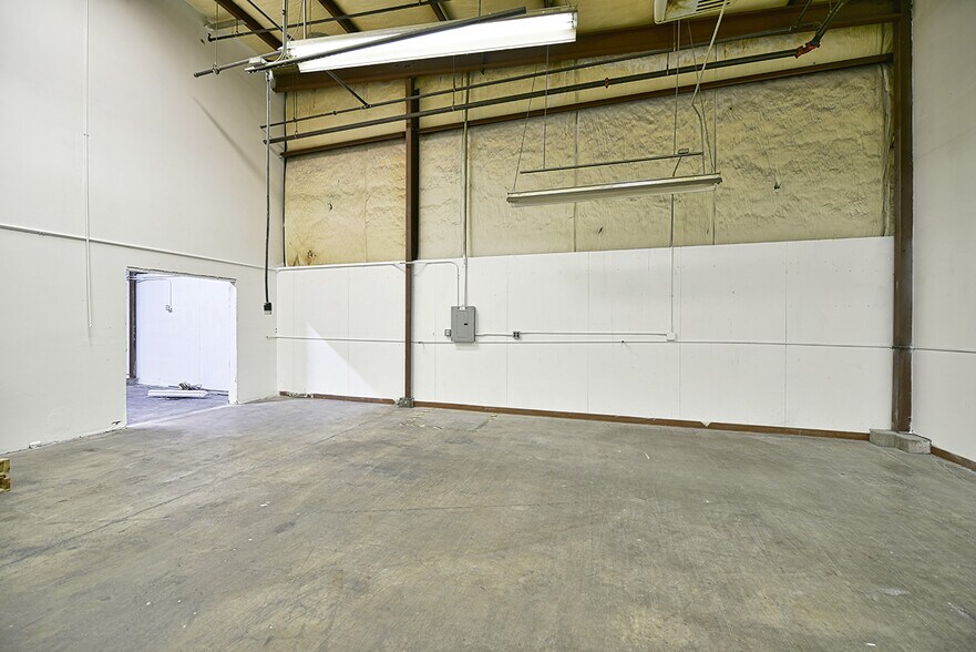 More Photos Of 1744 Forrest Way, Carson City Manufacturing For Sale