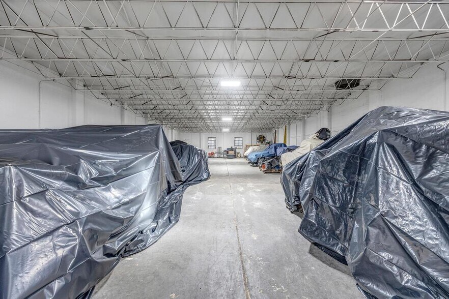 More Photos Of 931 N Liberty St, Jacksonville Warehouse For Sale