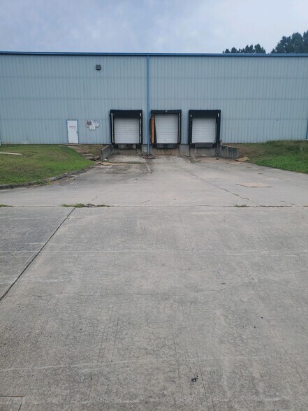 More Photos Of 6509 Grayson Ln, Kannapolis Warehouse For Lease