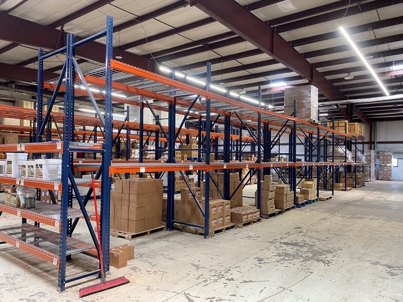 More Photos Of 500 N Link Ln, Fort Collins Warehouse For Sale