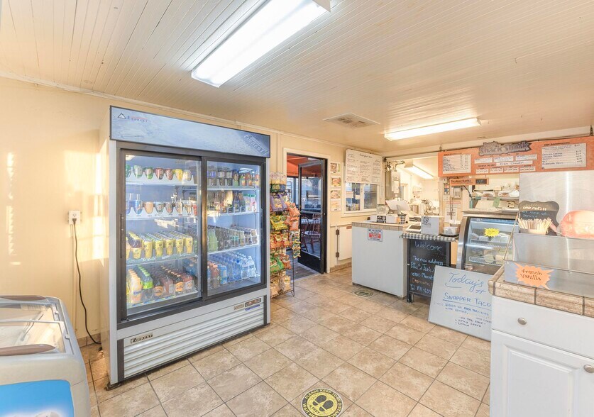 More Photos Of 7921 Moss Landing Rd, Moss Landing Restaurant For Sale