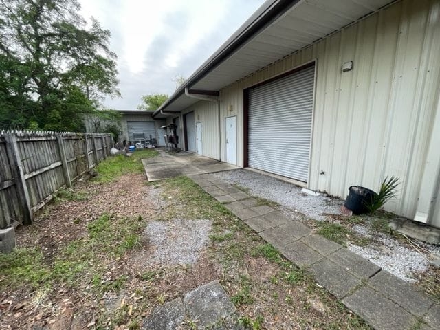 More Photos Of 115 S De Villiers St, Pensacola Warehouse For Lease