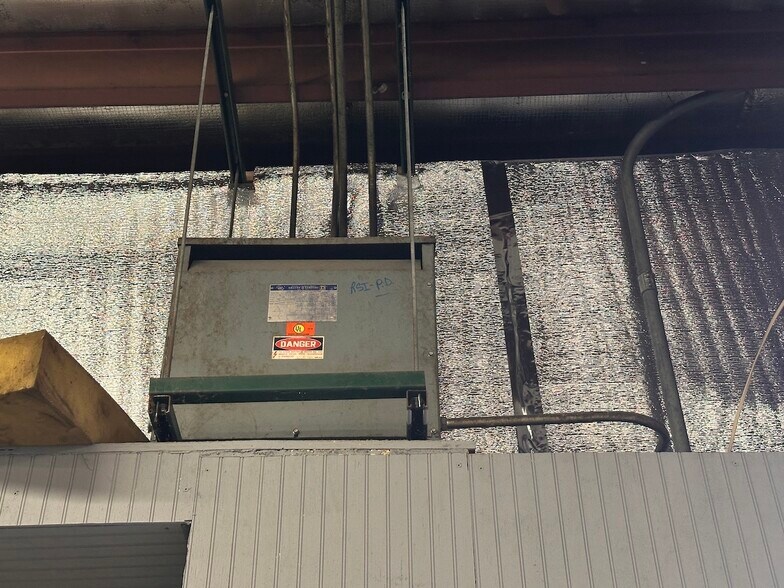 More Photos Of 322 Terminal St SW, Grand Rapids Distribution For Lease