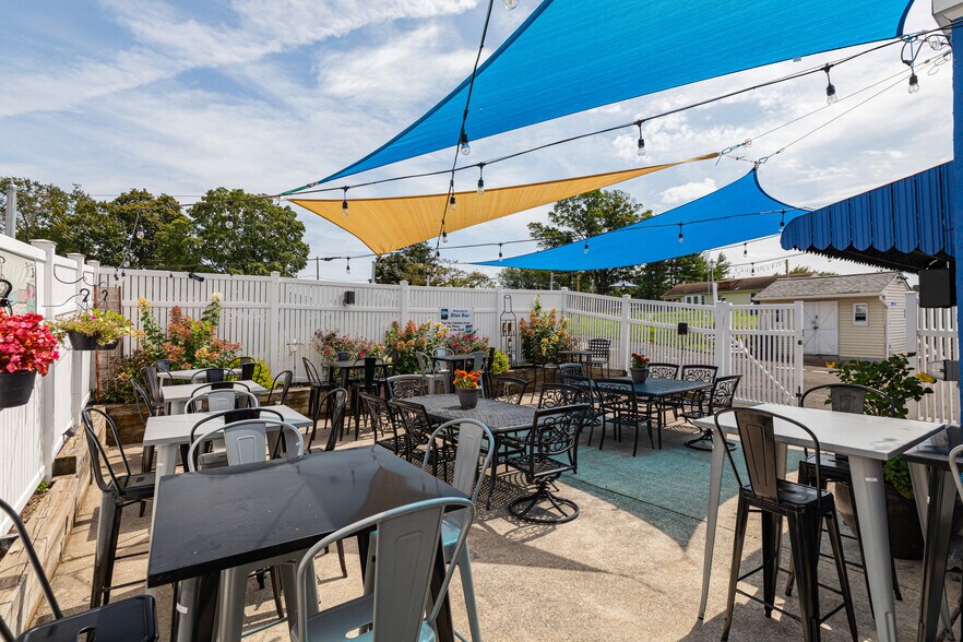 More Photos Of 119 York Rd, Warminster Restaurant For Sale