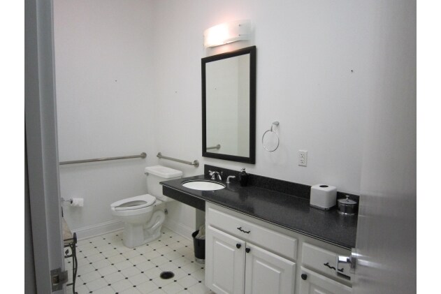 More Photos Of 9105 Ellerbe Rd, Shreveport General Retail For Lease