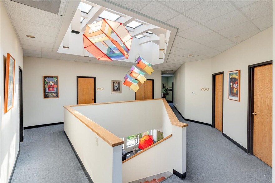 More Photos Of 2413 N Washington St, Denver Office For Sale